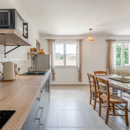 Hotilleul Holiday home