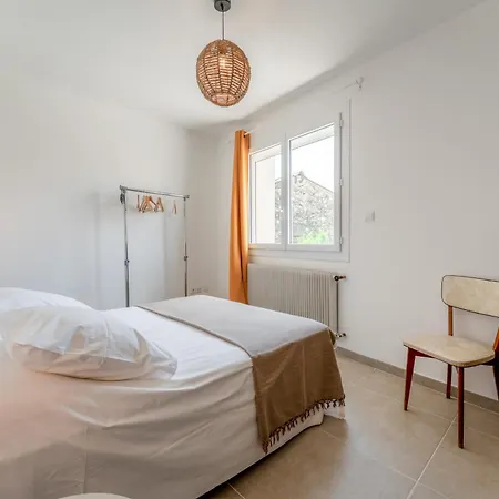 בית נופש Hotilleul Saint-Victor-la-Coste